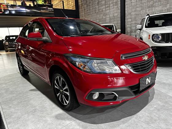 CHEVROLET ONIX 1.4 MPFI LTZ 8V FLEX 4P AUTOMÁTICO